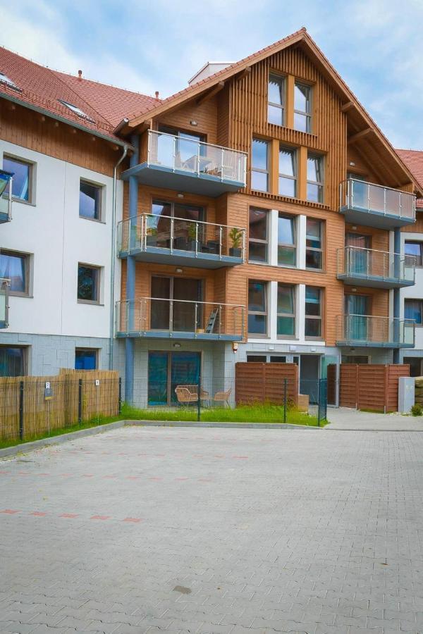 Prywatny Stone Hill Rackiewicz Z Basenem Apartment
